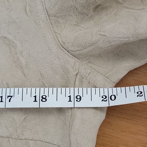 Christopher and Banks button-down shirt Size M - Picture 9 of 10